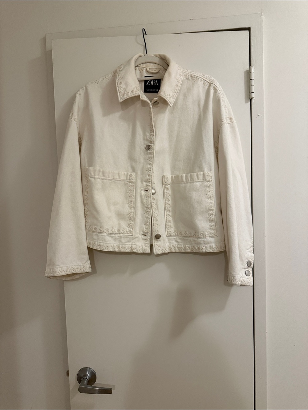 Zara Embroidered White Jean Jacket
